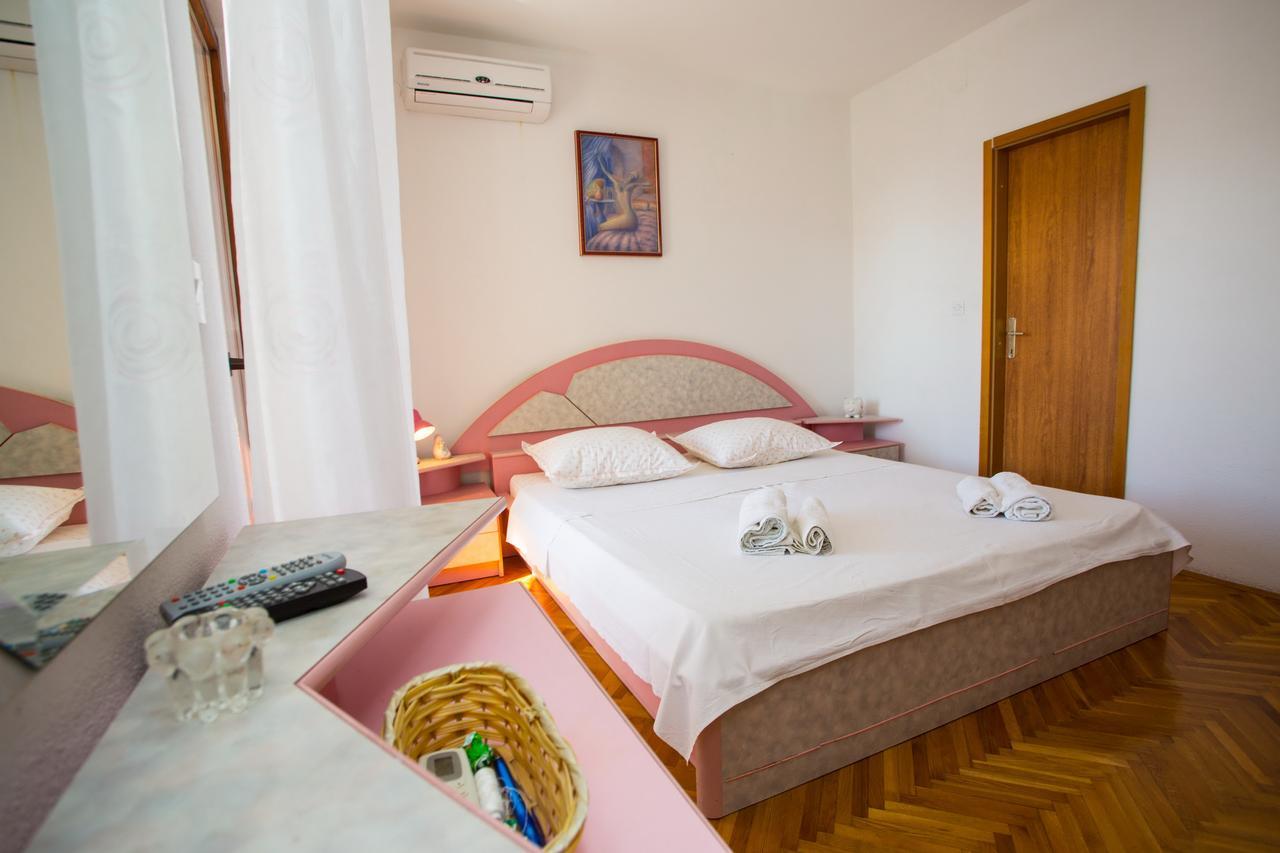 Apartments Zoran Промайна Екстериор снимка